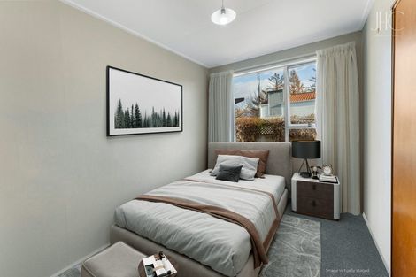 Photo of property in 66b Molyneux Avenue, Cromwell, 9310