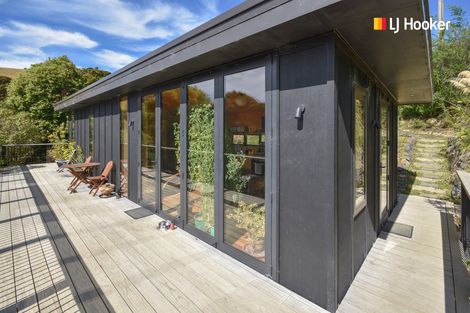 Photo of property in 55 Oxley Crescent, Broad Bay, Dunedin, 9014