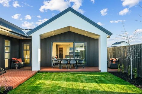 Photo of property in 96 Stationmasters Way, Prebbleton, 7604