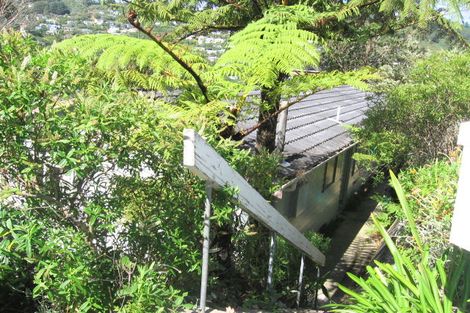 Photo of property in 63 Chartwell Drive, Crofton Downs, Wellington, 6035