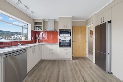 Photo of property in 1 Te Ana Place, Lynmore, Rotorua, 3010