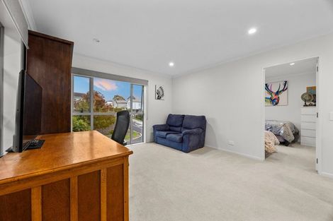 Photo of property in 27 Forbes Mccammon Drive, Swanson, Auckland, 0614
