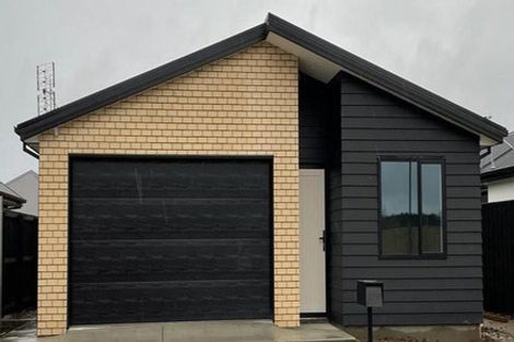 Photo of property in 18 Te Kanawa Lane, Rolleston, 7615