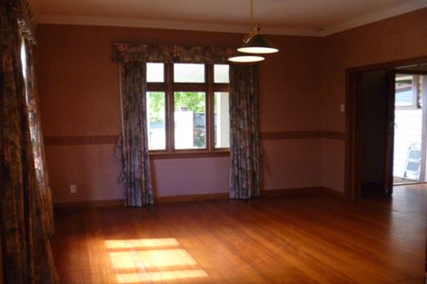 Photo of property in 32 Station Street, Alexandra, 9320
