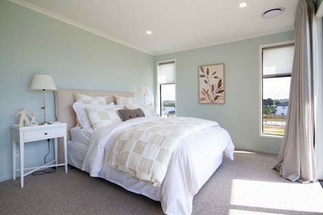 Photo of property in 39b Knightsbridge Drive, Forrest Hill, Auckland, 0620