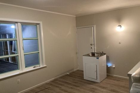 Photo of property in 7 Brocas Avenue, Hillcrest, Hamilton, 3216