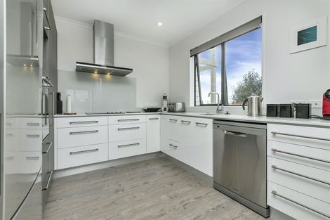 Photo of property in 2 Harewood Street, Whenuapai, Auckland, 0618