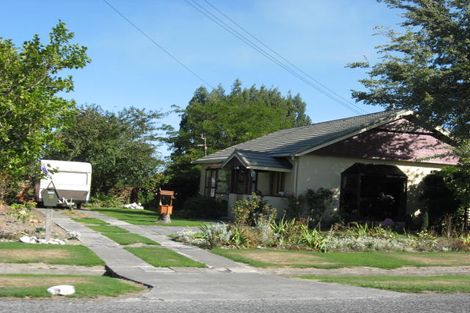 Photo of property in 24 Carston Street, Leeston, 7632