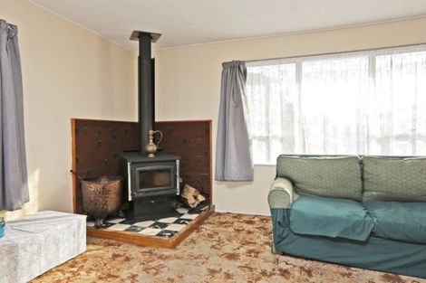 Photo of property in 16 Weddell Street, Flaxmere, Hastings, 4120