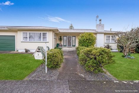 Photo of property in 2 Margaret Street, Levin, 5510