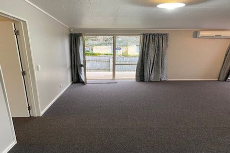Photo of property in 221 Rata Street, Naenae, Lower Hutt, 5011