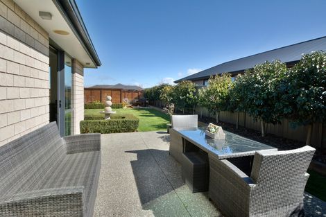 Photo of property in 8 Didham Drive, Mosgiel, 9024