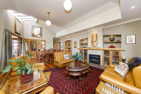 Photo of property in 14 Pastoral Lane, Hokowhitu, Palmerston North, 4410