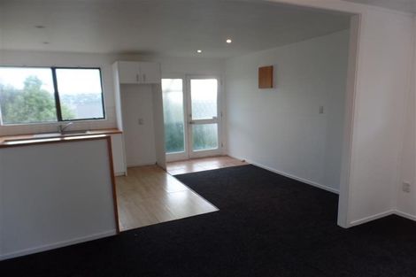 Photo of property in 2/185a Royal Road, Massey, Auckland, 0614