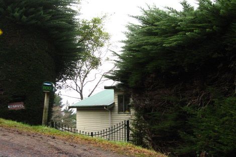 Photo of property in 160 Blanket Bay Road, Sawyers Bay, Port Chalmers, 9023