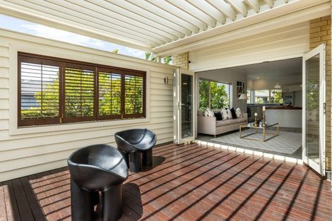 Photo of property in 6 Scott Place, Havelock North, 4130