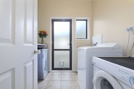 Photo of property in 42 Seychelles Drive, Papamoa Beach, Papamoa, 3118