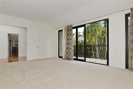 Photo of property in 16 Bridgewater Road, Parnell, Auckland, 1052