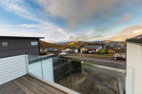 Photo of property in 19b Comber Place, Johnsonville, Wellington, 6037