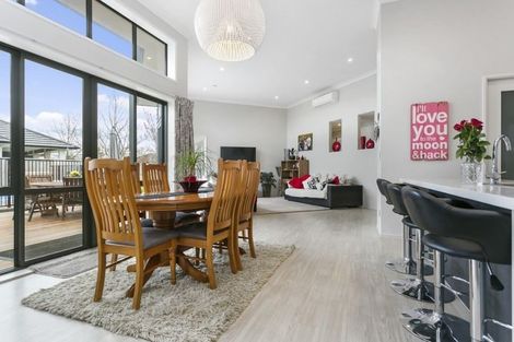 Photo of property in 38 Tulip Drive, Cambridge, 3434