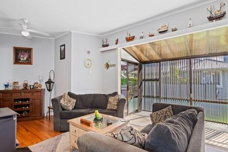 Photo of property in 8 Sunrise Avenue, Owhata, Rotorua, 3010