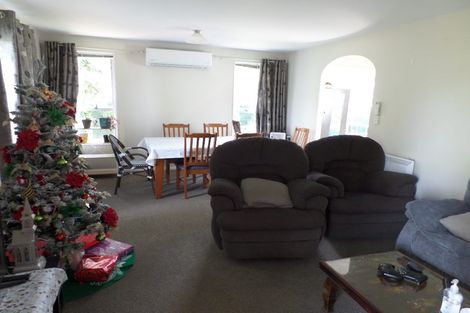 Photo of property in 17 Mckellar Place, Hornby, Christchurch, 8042