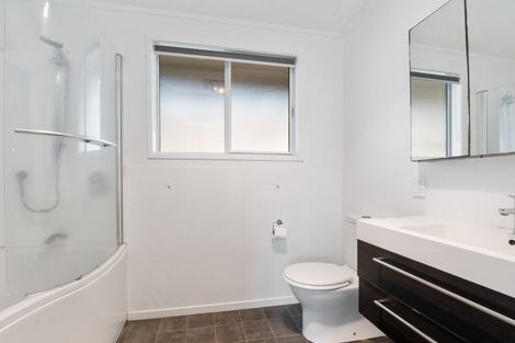 Photo of property in 33 Ward Avenue, Fenton Park, Rotorua, 3010