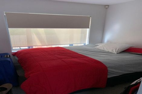 Photo of property in 15a Glendhu Road, Bayview, Auckland, 0629