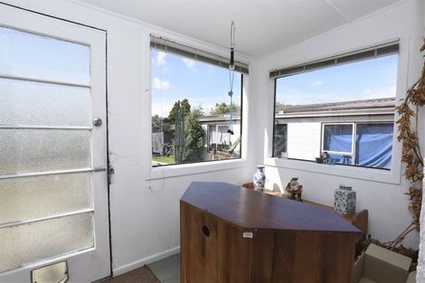 Photo of property in 37 Regent Street, Newfield, Invercargill, 9812