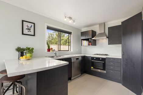 Photo of property in 394 Mangorei Road, Merrilands, New Plymouth, 4312