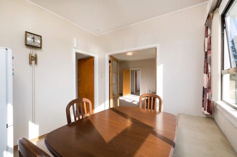 Photo of property in 7 Moulton Street, Moturoa, New Plymouth, 4310