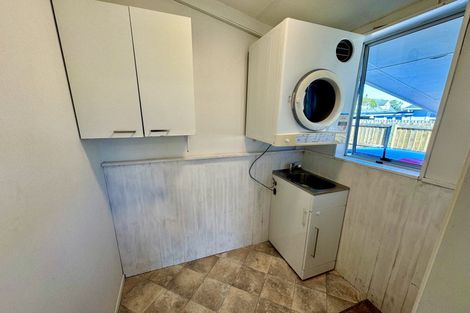 Photo of property in 56 Hoffman Street, Hokitika, 7810