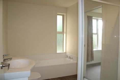 Photo of property in 115a Mackenzie Avenue, Woolston, Christchurch, 8023