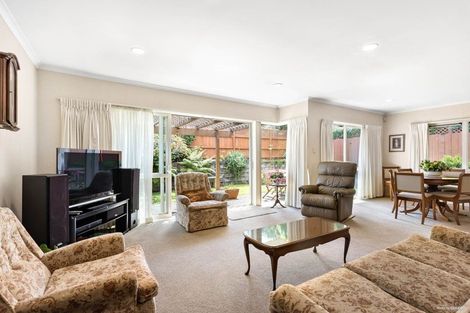 Photo of property in 67 Salamanca Road, Sunnynook, Auckland, 0620