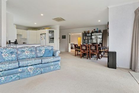 Photo of property in 2 Curnow Place, Leamington, Cambridge, 3432