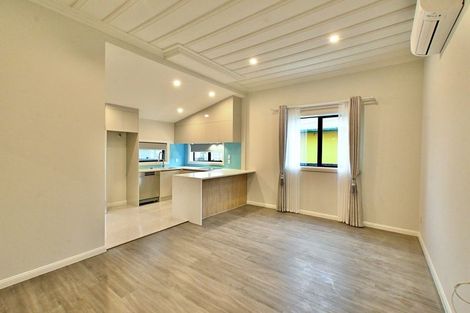 Photo of property in 8 Chelsea Avenue, Otahuhu, Auckland, 1062