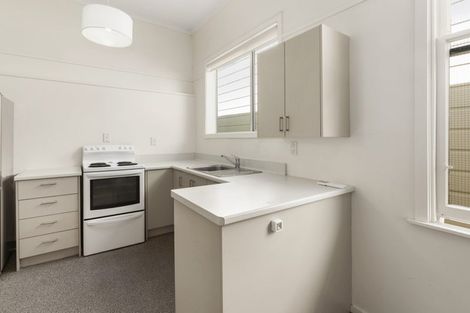 Photo of property in 80 Tinakori Road, Thorndon, Wellington, 6011