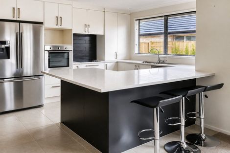 Photo of property in 7 Rohea Place, Opaheke, Papakura, 2113