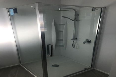 Photo of property in 21a Main Road, Titahi Bay, Porirua, 5022