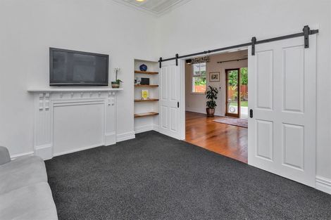 Photo of property in 30 First Avenue, Avenues, Whangarei, 0110
