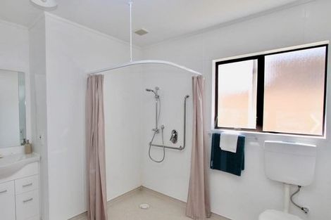 Photo of property in 10a Robertson Street, Glenholme, Rotorua, 3010