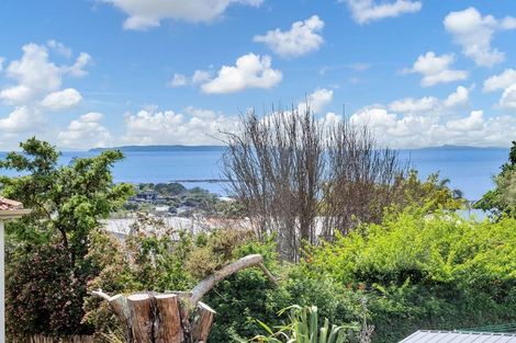 Photo of property in 41a Knights Road, Rothesay Bay, Auckland, 0630