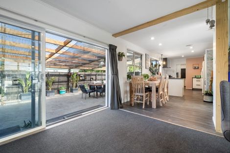 Photo of property in 33e Sanders Avenue, Westown, New Plymouth, 4310