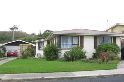 Photo of property in 21 Kinmont Crescent, Kinmont Park, Mosgiel, 9024