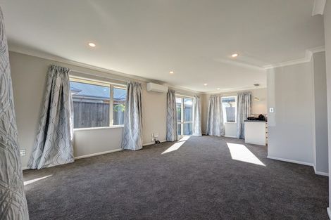 Photo of property in 6 Somerville Crescent, Aidanfield, Christchurch, 8025