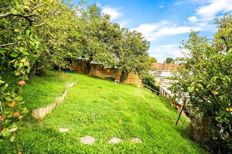 Photo of property in 190 Main South Road, Green Island, Dunedin, 9018