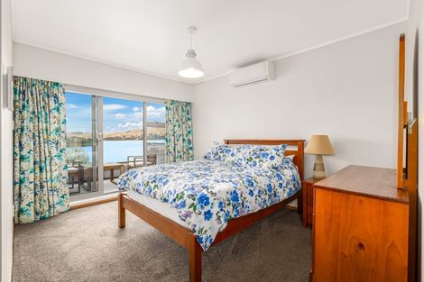Photo of property in 35 Bosun Terrace, Whitby, Porirua, 5024