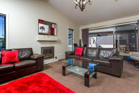 Photo of property in 42 Covent Drive, Stoke, Nelson, 7011