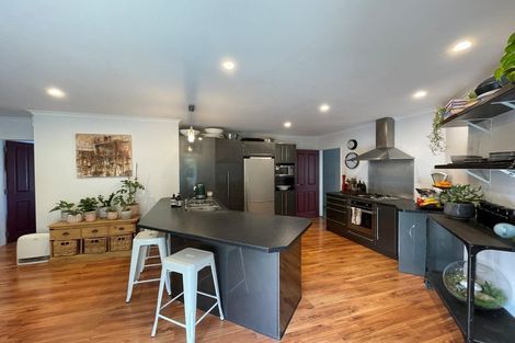 Photo of property in 49 Furlong Crescent, Churton Park, Wellington, 6037