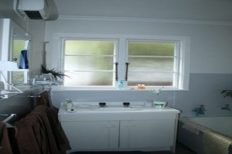 Photo of property in 239 Ilam Road, Ilam, Christchurch, 8041